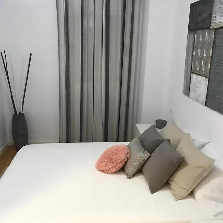 Apartamento Moderno apartamento en el parque de la Verbena *